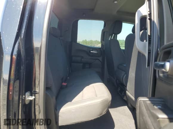 2019 Chevrolet Silverado 1500 Custom с VIN 1GCRWBEF8KZ214893, выставлен на аукционе Copart как лот 80156705 с пробегом 131 902 миль миль и Списание • Salvage title. История ставок и продаж доступна на DreamBid. Изображение 10.