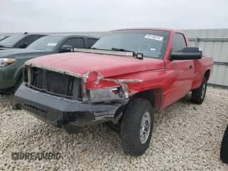 2001 Dodge 1500 с VIN 1B7HC16Z81S134539, выставлен на аукционе Copart как лот 76143214 с пробегом 151 642 миль миль и Списание • Salvage title. История ставок и продаж доступна на DreamBid. Изображение 1.