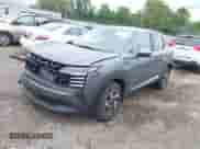 2025 Nissan Kicks SV с VIN 3N8AP6CA7SL333085, выставлен на аукционе IAAI как лот 43047631 с пробегом 1 921 миль миль и . История ставок и продаж доступна на DreamBid. Изображение 2.