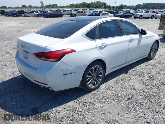 2016 Hyundai Genesis 3.8L с VIN KMHGN4JE5GU126466, выставлен на аукционе IAAI как лот 43206887 с пробегом 133 445 миль миль и . История ставок и продаж доступна на DreamBid. Изображение 4.