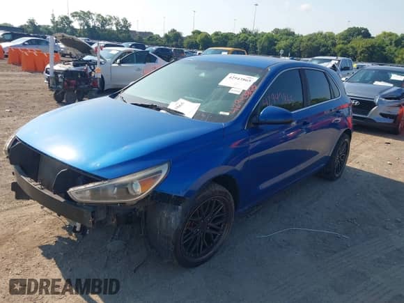 2018 Hyundai Elantra с VIN KMHH35LE5JU063017, выставлен на аукционе IAAI как лот 42943865 с пробегом 74 784 миль миль и . История ставок и продаж доступна на DreamBid. Изображение 17.