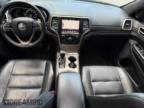 2016 Jeep Grand Cherokee Limited with VIN 1C4RJFBG3GC498236, listed as a Copart auction lot 66247235 with 199,389 mi miles and Clean title. Bid and sale history available at DreamBid. Image 9.