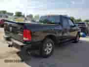 2017 Ram 1500 Express z VIN 1C6RR7FG7HS845431, wystawiony jako Copart lot #81470665 z przebiegiem 185 383 mil mil oraz Szkoda całkowita • Salvage title. Historia ofert i sprzedaży dostępna na DreamBid. Obrazek 3.