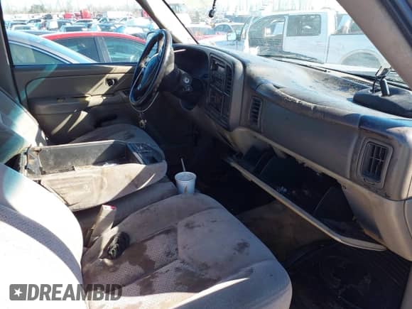 2005 Chevrolet Tahoe Z71 с VIN 1GNEC13T05R265519, выставлен на аукционе IAAI как лот 41680914 с пробегом 340 054 миль миль и . История ставок и продаж доступна на DreamBid. Изображение 5.