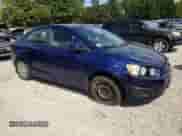 2013 Chevrolet Sonic LS с VIN 1G1JA5SG6D4172095, выставлен на аукционе Copart как лот 81114075 с пробегом 215 149 миль миль и Чистый • Clean title. История ставок и продаж доступна на DreamBid. Изображение 4.
