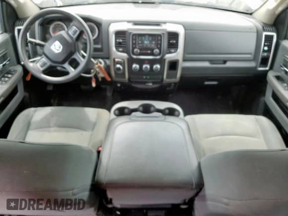 2020 Ram 1500 SLT z VIN 1C6RR6TTXLS102542, wystawiony jako Copart lot #62122005 z przebiegiem 102 283 mil mil oraz Szkoda całkowita • Salvage title. Historia ofert i sprzedaży dostępna na DreamBid. Obrazek 8.