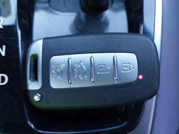 2015 Hyundai Genesis Coupe 3.8L Base with VIN KMHHT6KJ0FU128951, listed as a IAAI auction lot 41247768 with 150,881 mi miles and . Bid and sale history available at DreamBid. Image 11.