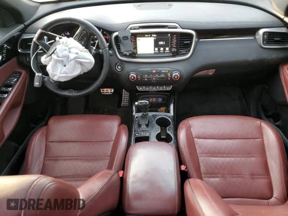 2016 Kia Sorento SXL with VIN 5XYPKDA16GG001293, listed as a Copart auction lot 85128944 with 121,180 mi miles and Salvage title. Bid and sale history available at DreamBid. Image 8.