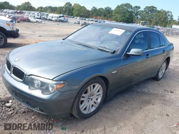 2003 BMW 7 Series 745i z VIN WBAGL63473DP68141, wystawiony jako IAAI lot #43402481 z przebiegiem Nie podano mil oraz . Historia ofert i sprzedaży dostępna na DreamBid. Obrazek 2.