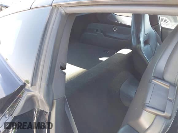 2014 Chevrolet Corvette 1LT с VIN 1G1YB2D78E5131258, выставлен на аукционе IAAI как лот 41995747 с пробегом 155 760 миль миль и . История ставок и продаж доступна на DreamBid. Изображение 8.