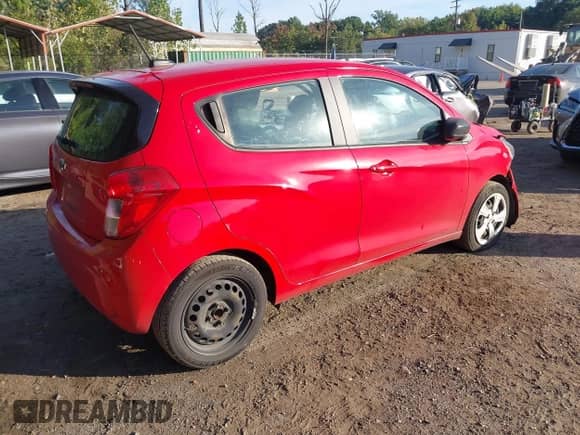 2021 Chevrolet Spark LS с VIN KL8CB6SA1MC227422, выставлен на аукционе IAAI как лот 43355113 с пробегом 76 459 миль миль и . История ставок и продаж доступна на DreamBid. Изображение 4.