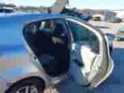 2012 Toyota Prius Four z VIN JTDKDTB33C1021669, wystawiony jako IAAI lot #43428200 z przebiegiem 164 072 mil mil oraz . Historia ofert i sprzedaży dostępna na DreamBid. Obrazek 8.