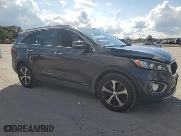 2016 Kia Sorento EX with VIN 5XYPHDA5XGG157953, listed as a Copart auction lot 82075405 with 93,376 mi miles and Salvage title. Bid and sale history available at DreamBid. Image 4.