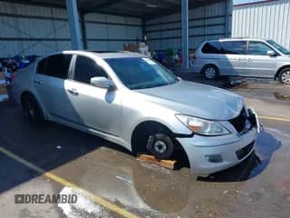 2011 Hyundai Genesis с VIN KMHGC4DF9BU125887, выставлен на аукционе IAAI как лот 43200912 с пробегом 242 504 миль миль и . История ставок и продаж доступна на DreamBid. Изображение 1.