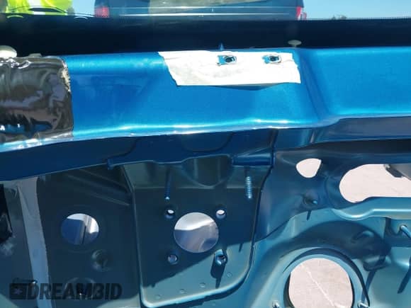 2022 Dodge Challenger R/T Scat Pack Widebody z VIN 2C3CDZFJ4NH118453, wystawiony jako IAAI lot #42604386 z przebiegiem Nie podano mil oraz . Historia ofert i sprzedaży dostępna na DreamBid. Obrazek 14.