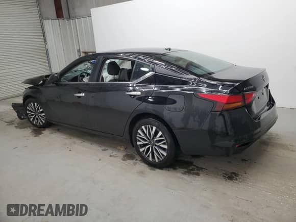 2024 Nissan Altima SV with VIN 1N4BL4DV2RN350863, listed as a Copart auction lot 90469895 with Not provided miles and Non repairable. Bid and sale history available at DreamBid. Image 2.