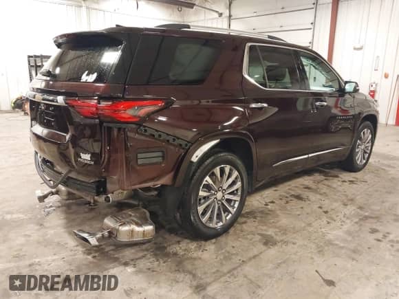 2023 Chevrolet Traverse Premier с VIN 1GNERKKW0PJ153658, выставлен на аукционе IAAI как лот 42597863 с пробегом 26 070 миль миль и . История ставок и продаж доступна на DreamBid. Изображение 4.