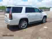 2017 Cadillac Escalade Luxury z VIN 1GYS3BKJXHR189758, wystawiony jako IAAI lot #42705034 z przebiegiem 152 879 mil mil oraz . Historia ofert i sprzedaży dostępna na DreamBid. Obrazek 4.