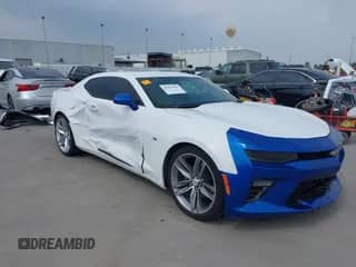 2017 Chevrolet Camaro 2LT with VIN 1G1FD1RS6H0143712, listed as a IAAI auction lot 42293701 with 91,136 mi miles and . Bid and sale history available at DreamBid. Image 1.