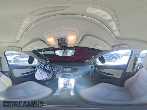 2018 Volvo S60 Inscription с VIN LYV402HKXJB185830, выставлен на аукционе Copart как лот 80485695 с пробегом 45 339 миль миль и Списание • Salvage title. История ставок и продаж доступна на DreamBid. Изображение 15.