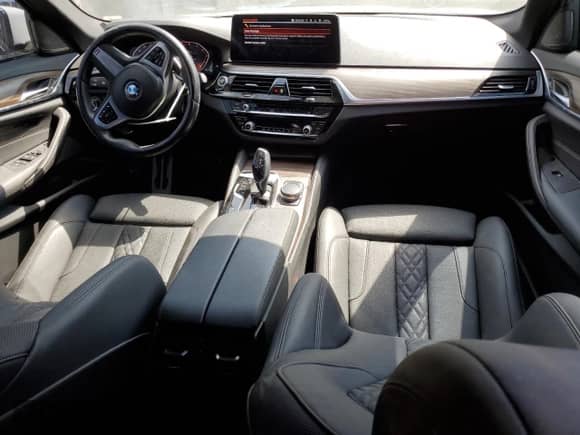 2023 BMW 5 Series 530i с VIN WBA53BH07PWY02269, выставлен на аукционе Copart как лот 80482215 с пробегом 25 707 миль миль и Списание • Salvage title. История ставок и продаж доступна на DreamBid. Изображение 8.