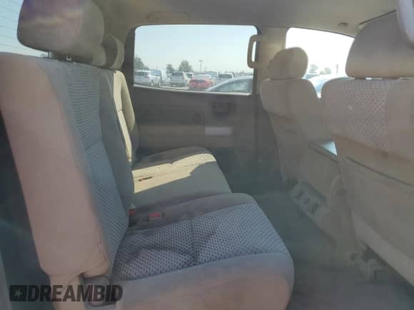 2007 Toyota Tundra SR5 z VIN 5TBET54107S455315, wystawiony jako Copart lot #68224025 z przebiegiem 213 245 mil mil oraz Czysty tytuł • Clean title. Historia ofert i sprzedaży dostępna na DreamBid. Obrazek 10.