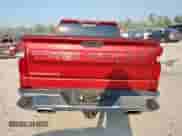 2021 Chevrolet Silverado 1500 LT z VIN 3GCUYDEDXMG224598, wystawiony jako Copart lot #81335885 z przebiegiem 67 417 mil mil oraz Szkoda całkowita • Salvage title. Historia ofert i sprzedaży dostępna na DreamBid. Obrazek 6.