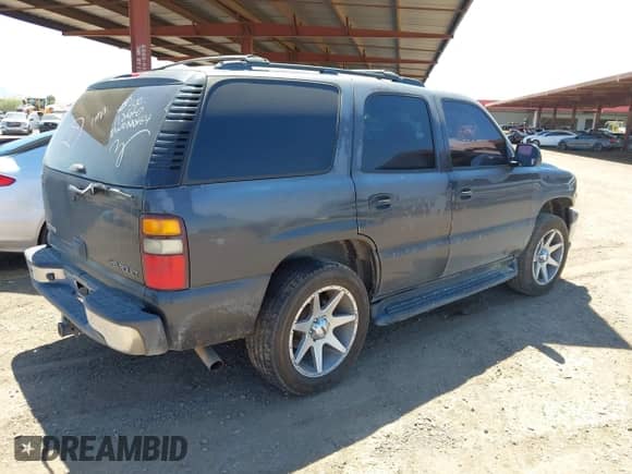 2006 Chevrolet Tahoe Z71 с VIN 1GNEC13Z66R112620, выставлен на аукционе IAAI как лот 42560127 с пробегом 271 519 миль миль и . История ставок и продаж доступна на DreamBid. Изображение 4.