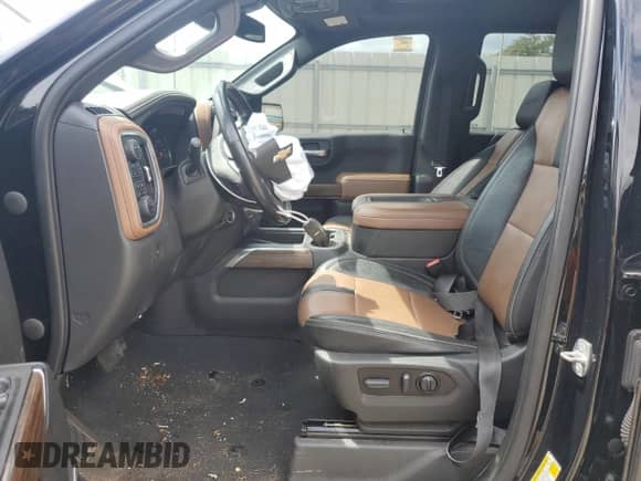 2022 Chevrolet Silverado 1500 High Country with VIN 3GCUYHEDXNG136093, listed as a Copart auction lot 71680514 with 47,598 mi miles and Clean title. Bid and sale history available at DreamBid. Image 7.