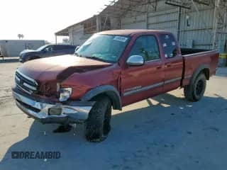 2002 Toyota Tundra SR5 z VIN 5TBBT44142S265166, wystawiony jako Copart lot #84980595 z przebiegiem 187 347 mil mil oraz Szkoda całkowita • Salvage title. Historia ofert i sprzedaży dostępna na DreamBid. Obrazek 1.