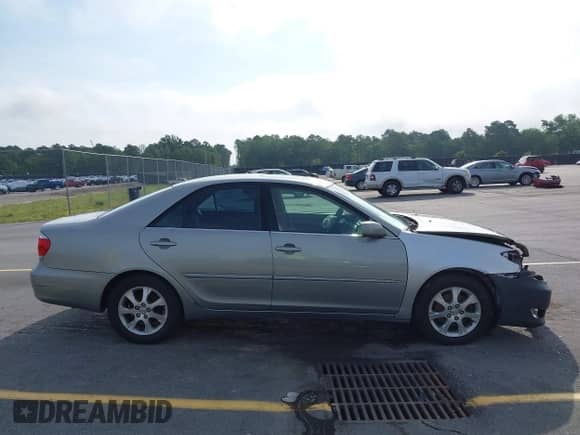 2005 Toyota Camry LE с VIN 4T1BF30K05U596653, выставлен на аукционе IAAI как лот 42482189 с пробегом 242 939 миль миль и . История ставок и продаж доступна на DreamBid. Изображение 14.