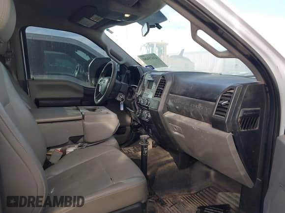 2018 Ford F-250 XL с VIN 1FT7W2B63JEC57006, выставлен на аукционе IAAI как лот 41675680 с пробегом 146 247 миль миль и . История ставок и продаж доступна на DreamBid. Изображение 5.