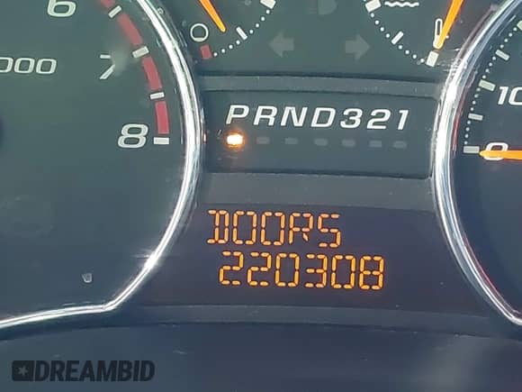 2010 Chevrolet Colorado 1LT z VIN 1GCDSCDE0A8101688, wystawiony jako IAAI lot #41631414 z przebiegiem 220 308 mil mil oraz . Historia ofert i sprzedaży dostępna na DreamBid. Obrazek 7.