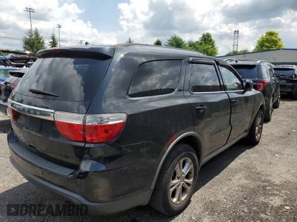2011 Dodge Durango Express with VIN 1D4RE2GG2BC639542, listed as a Copart auction lot 64064585 with 154,720 mi miles and Clean title. Bid and sale history available at DreamBid. Image 3.