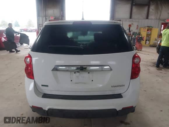 2012 Chevrolet Equinox LS с VIN 2GNALBEK2C1205286, выставлен на аукционе IAAI как лот 43286875 с пробегом 151 628 миль миль и . История ставок и продаж доступна на DreamBid. Изображение 17.