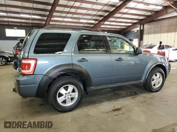 2011 Ford Escape XLT с VIN 1FMCU9DG9BKA42635, выставлен на аукционе Copart как лот 84235825 с пробегом 129 725 миль миль и Чистый • Clean title. История ставок и продаж доступна на DreamBid. Изображение 3.