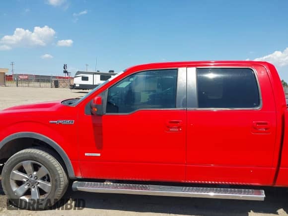 2011 Ford F-150 XLT with VIN 1FTFW1ET0BFD09808, listed as a IAAI auction lot 42694443 with 217,786 mi miles and . Bid and sale history available at DreamBid. Image 14.