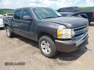2011 Chevrolet Silverado 1500 LT с VIN 3GCPCSEA5BG152597, выставлен на аукционе IAAI как лот 42537100 с пробегом 190 772 миль миль и . История ставок и продаж доступна на DreamBid. Изображение 1.