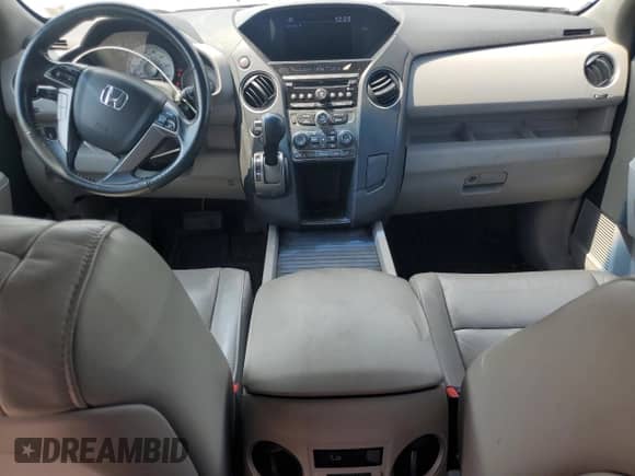 2015 Honda Pilot EX-L с VIN 5FNYF4H50FB027914, выставлен на аукционе Copart как лот 67083795 с пробегом 236 347 миль миль и Списание • Salvage title. История ставок и продаж доступна на DreamBid. Изображение 8.