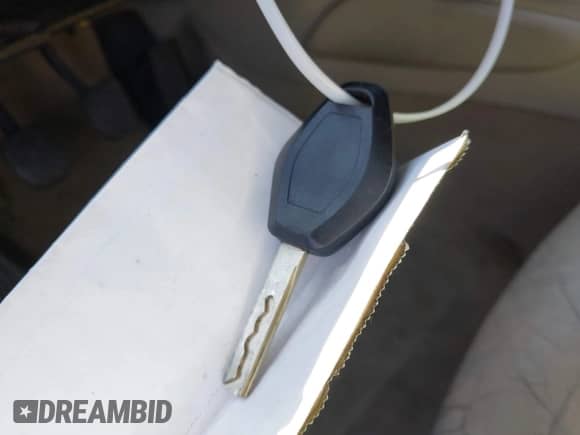 2003 BMW Z4 2.5i with VIN 4USBT33443LR60435, listed as a IAAI auction lot 42747408 with Not provided miles and . Bid and sale history available at DreamBid. Image 11.