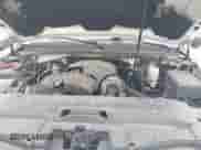 2010 Chevrolet Suburban LT z VIN 1GNUCJE01AR199247, wystawiony jako IAAI lot #42365497 z przebiegiem 289 944 mil mil oraz . Historia ofert i sprzedaży dostępna na DreamBid. Obrazek 10.