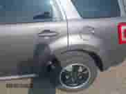 2011 Ford Escape XLT с VIN 1FMCU9D78BKC39019, выставлен на аукционе IAAI как лот 41903813 с пробегом 226 401 миль миль и . История ставок и продаж доступна на DreamBid. Изображение 6.