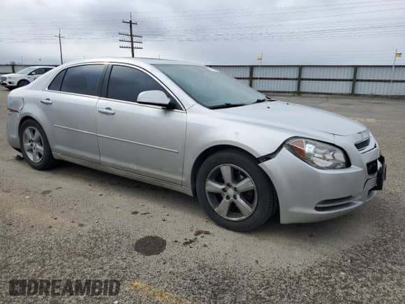 2012 Chevrolet Malibu 2LT z VIN 1G1ZD5E04CF362585, wystawiony jako Copart lot #84071665 z przebiegiem 107 253 mil mil oraz Szkoda całkowita • Salvage title. Historia ofert i sprzedaży dostępna na DreamBid. Obrazek 4.
