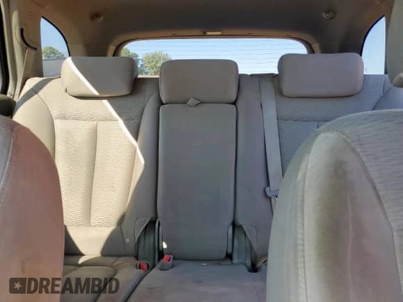 2007 Hyundai Santa Fe GLS с VIN 5NMSG13D27H099407, выставлен на аукционе Copart как лот 82258365 с пробегом 275 574 миль миль и Чистый • Clean title. История ставок и продаж доступна на DreamBid. Изображение 10.