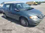 2005 Dodge Caravan SE with VIN 1D4GP25B75B227281, listed as a Copart auction lot 54076975 with 166,419 mi miles and Salvage title. Bid and sale history available at DreamBid. Image 4.