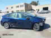 2015 Toyota Prius Four z VIN JTDKN3DU8F1997678, wystawiony jako IAAI lot #42494356 z przebiegiem 120 416 mil mil oraz . Historia ofert i sprzedaży dostępna na DreamBid. Obrazek 14.