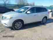 2014 Nissan Pathfinder S with VIN 5N1AR2MN1EC706374, listed as a IAAI auction lot 41617390 with 174,487 mi miles and . Bid and sale history available at DreamBid. Image 2.