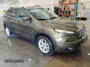 2014 Jeep Cherokee Latitude с VIN 1C4PJMCB8EW259985, выставлен на аукционе Copart как лот 81922845 с пробегом 87 340 миль миль и Списание • Salvage title. История ставок и продаж доступна на DreamBid. Изображение 4.