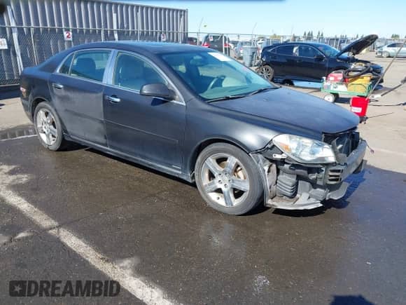 2011 Chevrolet Malibu 2LT с VIN 1G1ZD5E76BF160777, выставлен на аукционе IAAI как лот 43496581 с пробегом 111 931 миль миль и . История ставок и продаж доступна на DreamBid. Изображение 1.