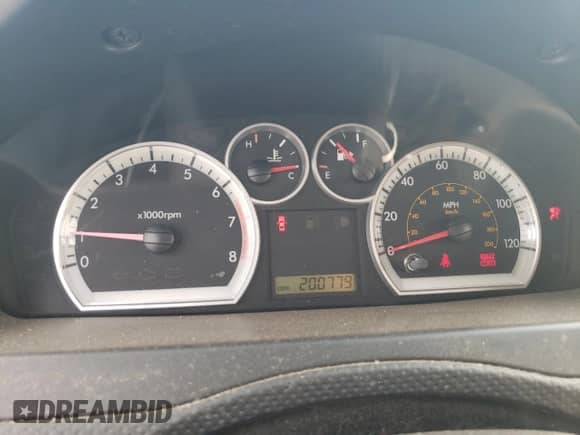 2007 Chevrolet Aveo LS z VIN KL1TD56667B174431, wystawiony jako Copart lot #75480164 z przebiegiem 200 779 mil mil oraz Szkoda całkowita • Salvage title. Historia ofert i sprzedaży dostępna na DreamBid. Obrazek 9.